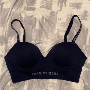 Wireless Victoria’s Secret Bra